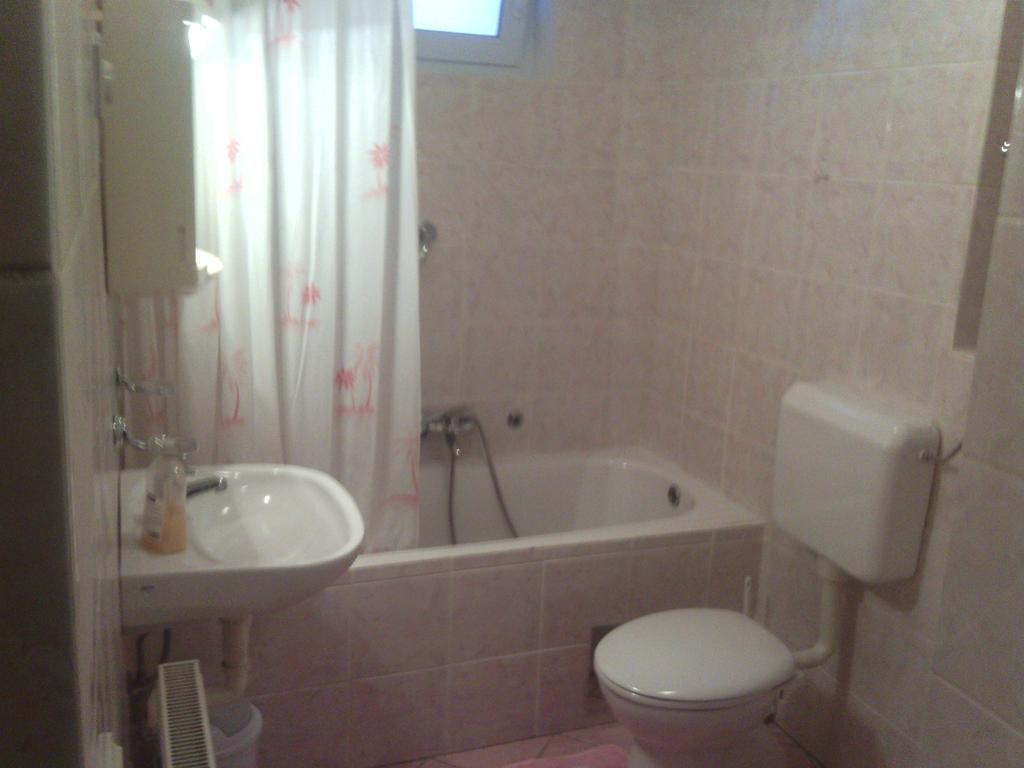 Apartment Ankica Селище Дрезницко Стая снимка