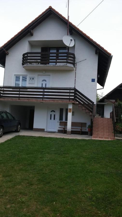 Apartment Ankica Селище Дрезницко Екстериор снимка