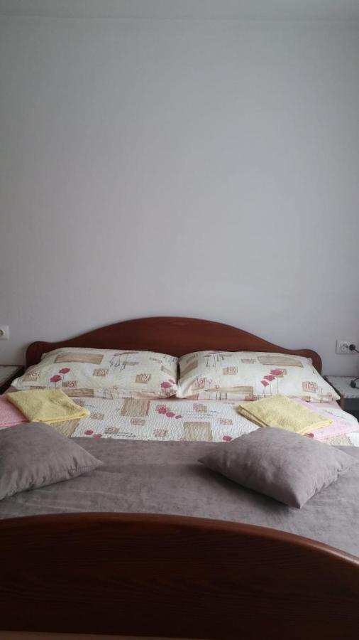 Apartment Ankica Селище Дрезницко Екстериор снимка